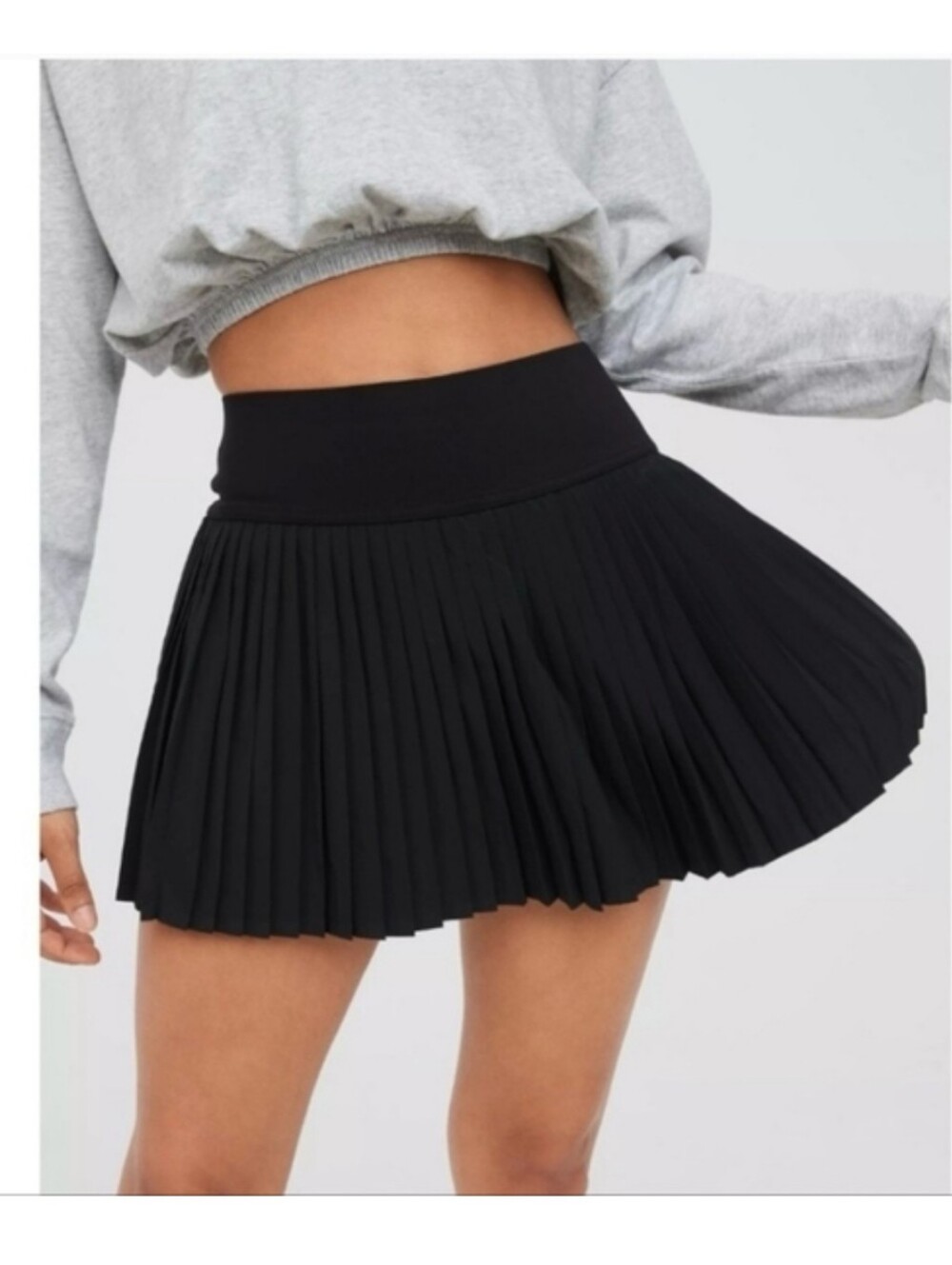 Offline By Aerie Pleated Mini Skort In Black